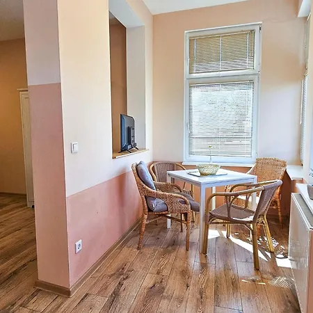 Utpatel Whg 02 别墅 塞巴特黑灵斯多夫